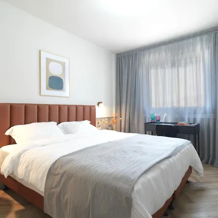 Daire Liv The Adults Only *