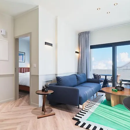 Liv The Adults Only לרנקה