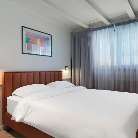 Maestro St Lazar (adults Only)