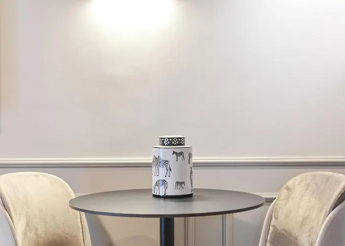 Maestro St Lazar (adults Only) Apartmán