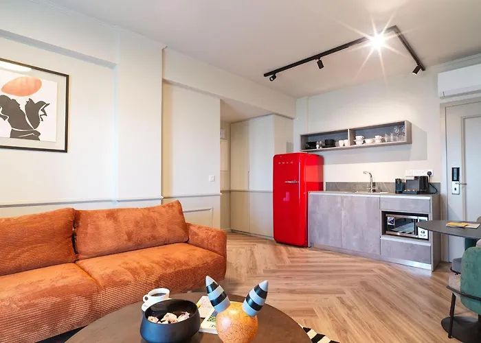 Maestro St Lazar (adults Only) Apartmán Larnaca