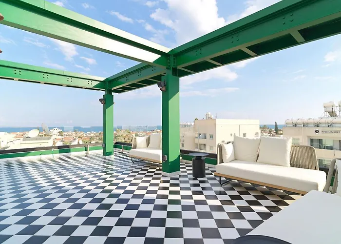 Maestro St Lazar (adults Only) Apartmán Larnaca