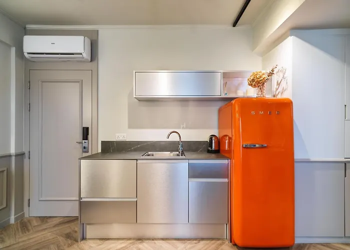 Maestro St Lazar (adults Only) Apartmán Larnaca