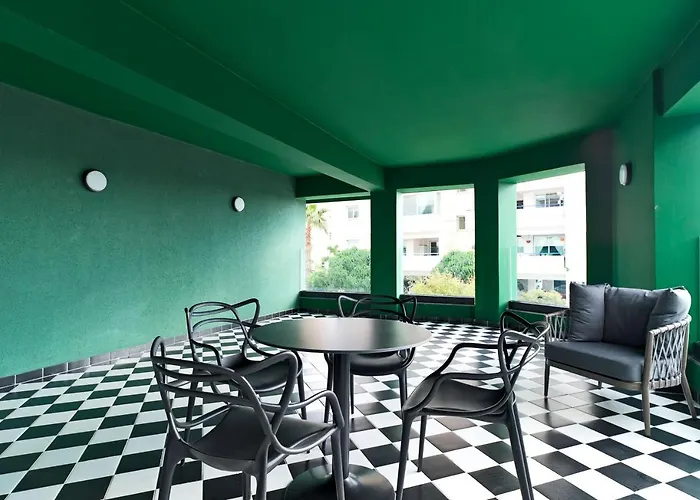 Maestro St Lazar (adults Only) Apartmán *