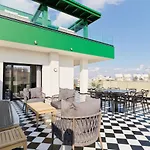 Apartmán Maestro St Lazar (adults Only) *