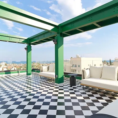 Liv The Adults Only Appartement Larnaca