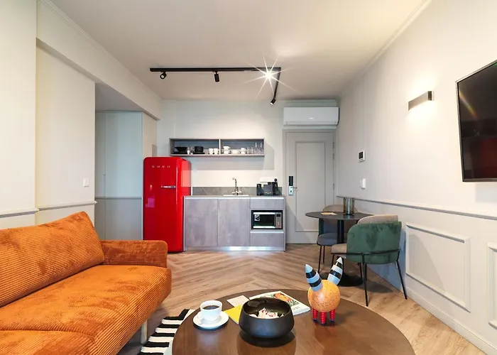 Maestro St Lazar (adults Only)