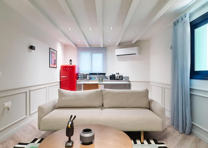 Maestro St Lazar (adults Only) Ларнака