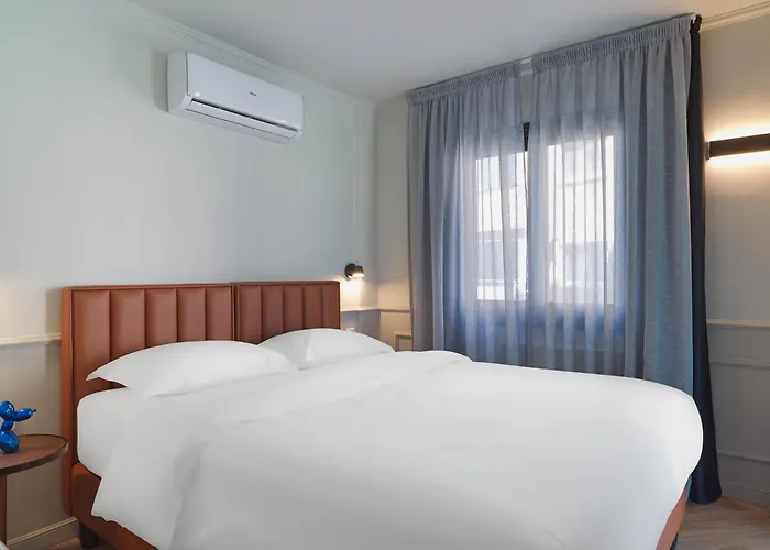 Maestro St Lazar (adults Only) Апартаменти