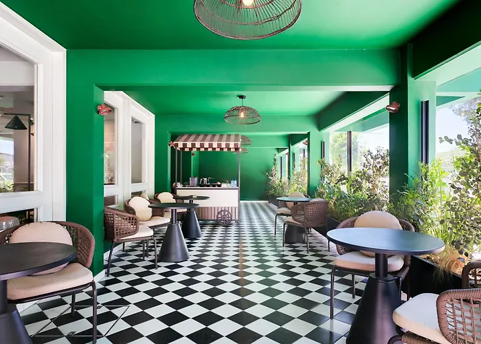 Maestro St Lazar (adults Only) *