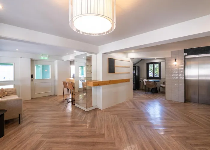 Апартаменти Maestro St Lazar (adults Only) *